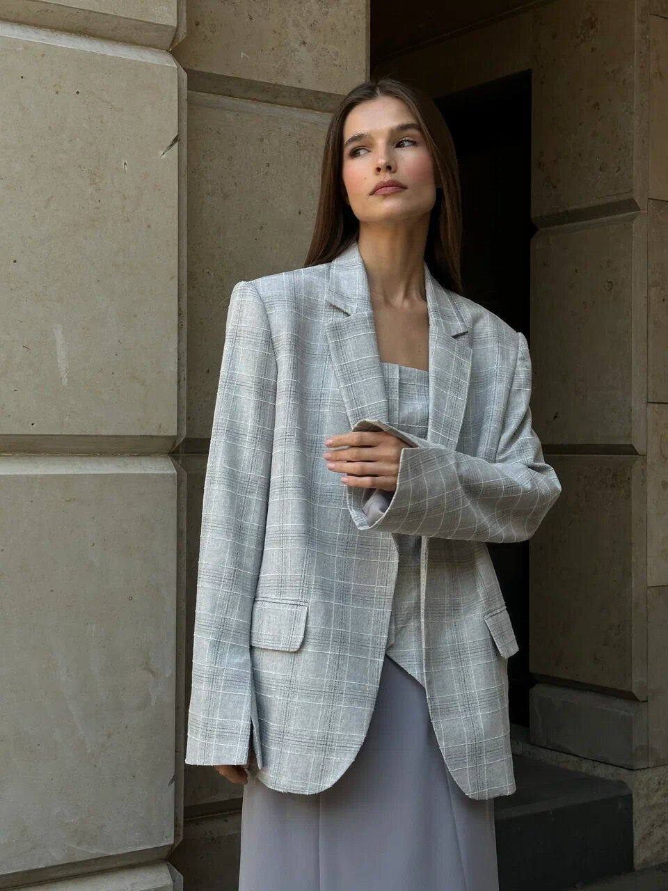 Checkered jacket with rounded lapels